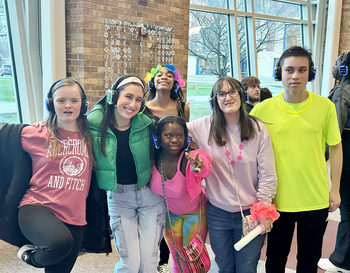 BHS Hosts Silent Disco